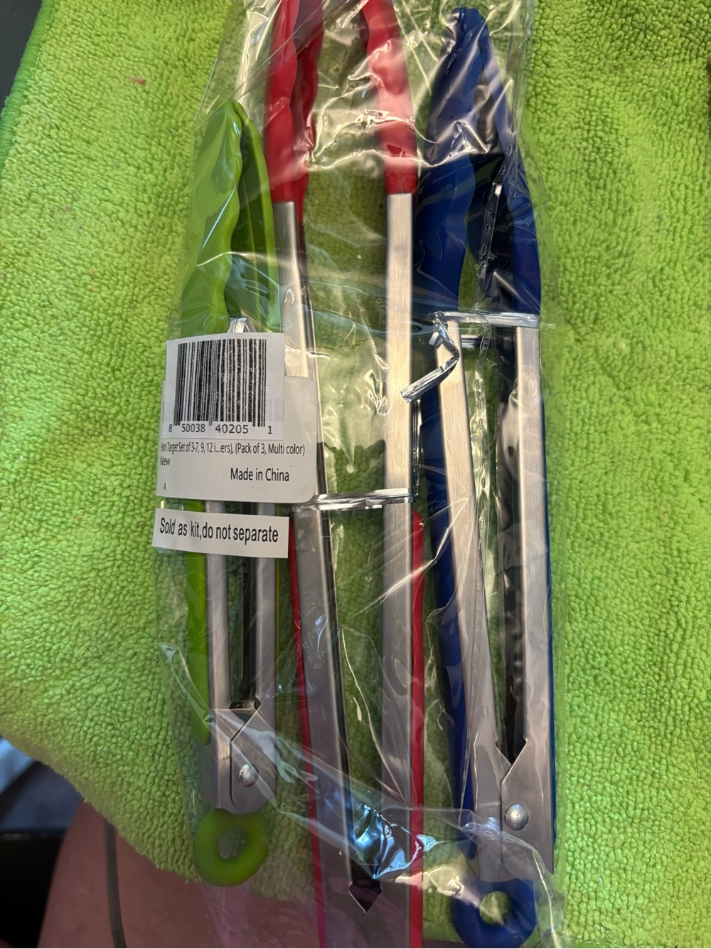 Set of 3 Kitchen Tongs in Red, Blue and Green